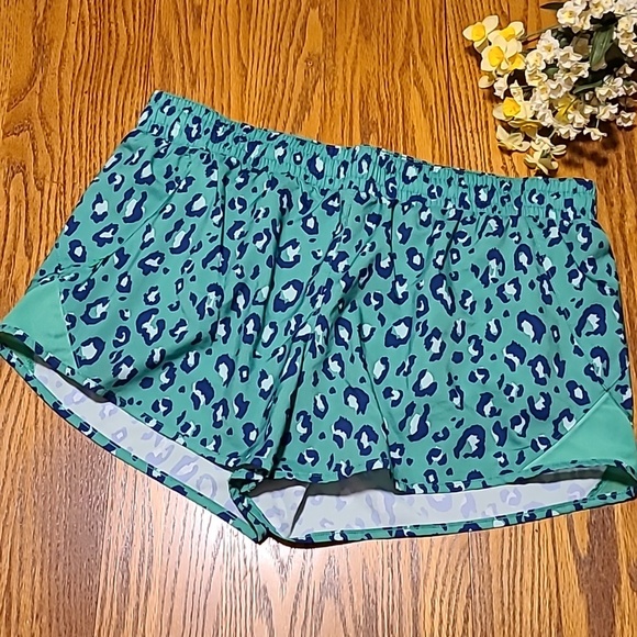Pants - All on Motion Athletic Shorts  - Ladies Large